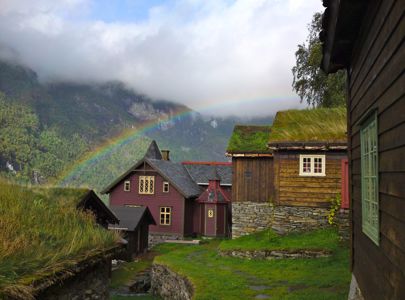 Der ingen skulle tru at nokon kunne bu - i Vestland fylke med Temareiser Fredrikstad