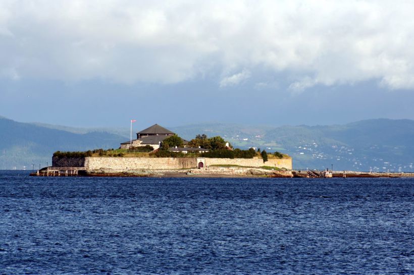 Påskecruise med Hurtigruten og Temareiser Fredrikstad