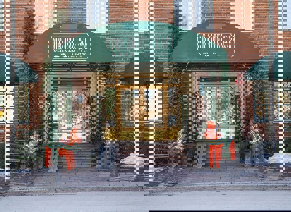 Mora Hotel