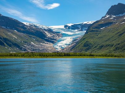 Påske-cruise med Hurtigruten og Temareiser Fredrikstad