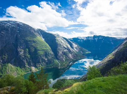 Seilas i vestlandsfjordene med Hurtigruten og Temareiser Fredrikstad