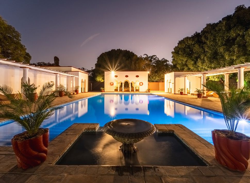 Vic Falls Hotel3