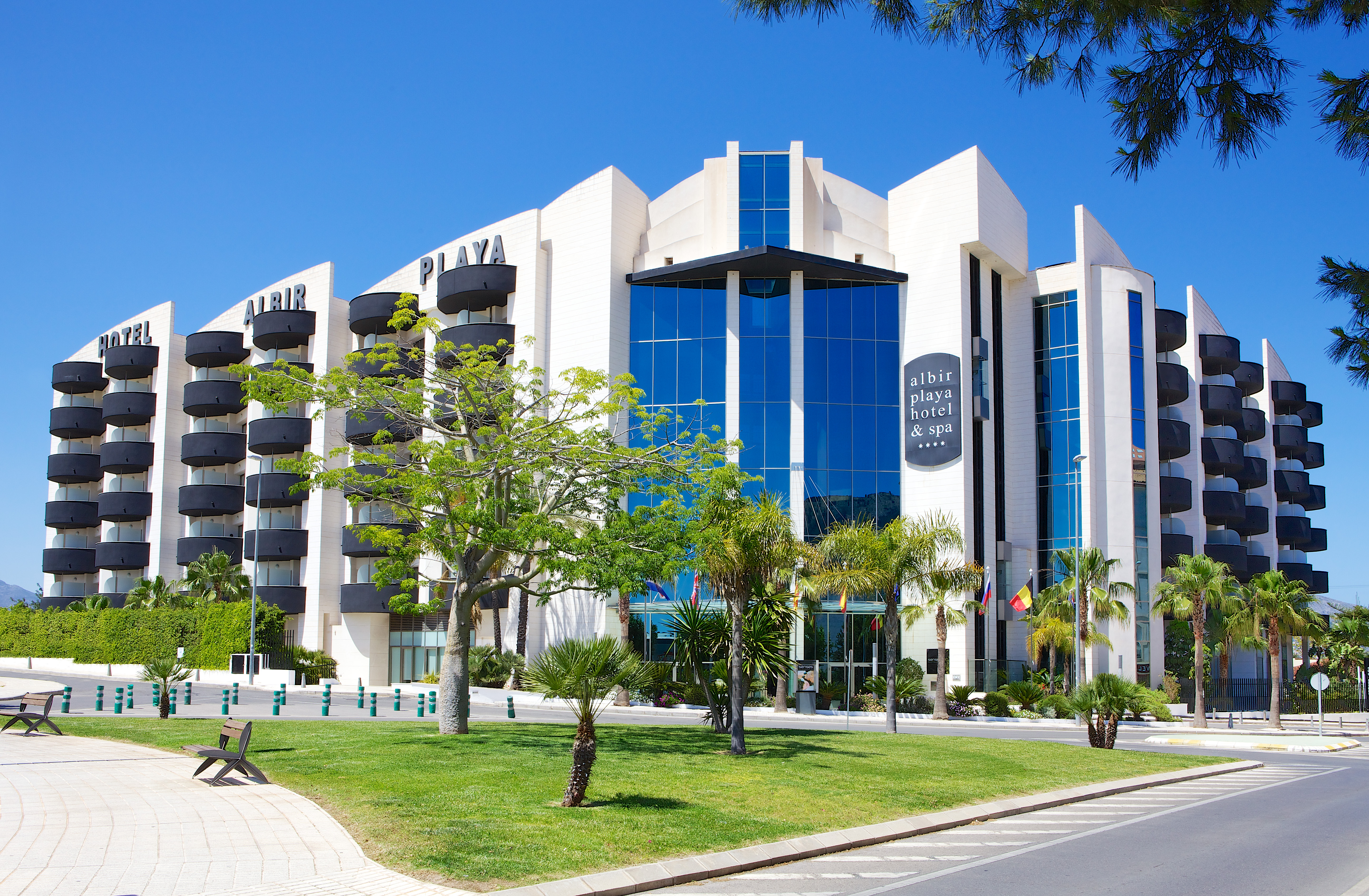 Seniordans i Spania fra Oslo med Temareiser Fredrikstad, Seniordans på Albir Playa Hotel